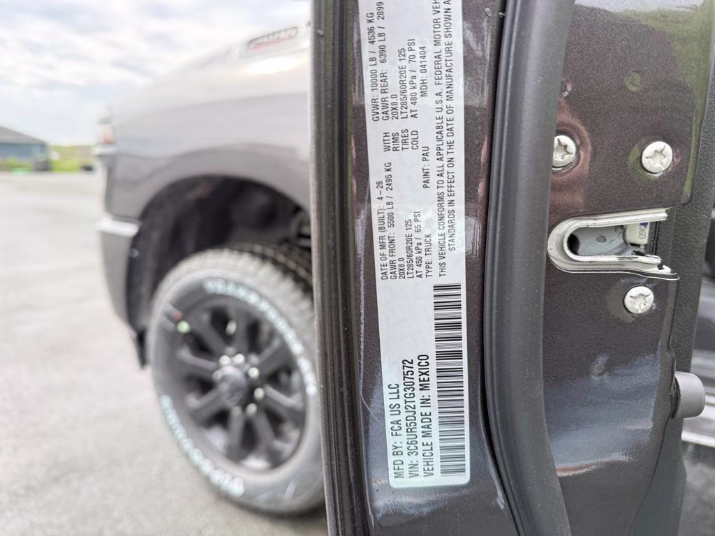 2026 Granite Crystal Metallic Clearcoat Ram 2500 Big Horn 4X4 Truck