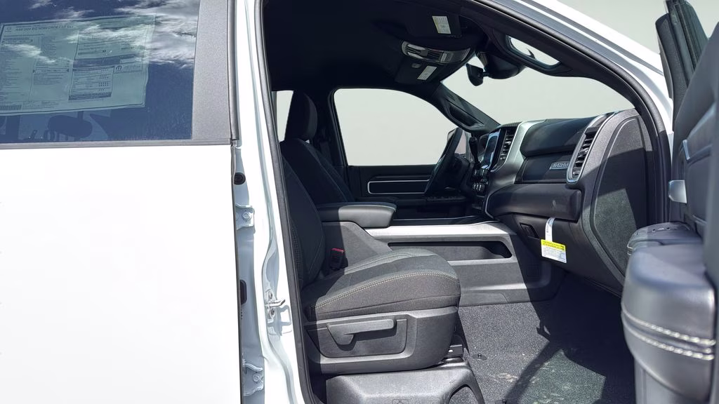 2026 Bright White Clearcoat Ram 2500 Big Horn 4X4 Truck