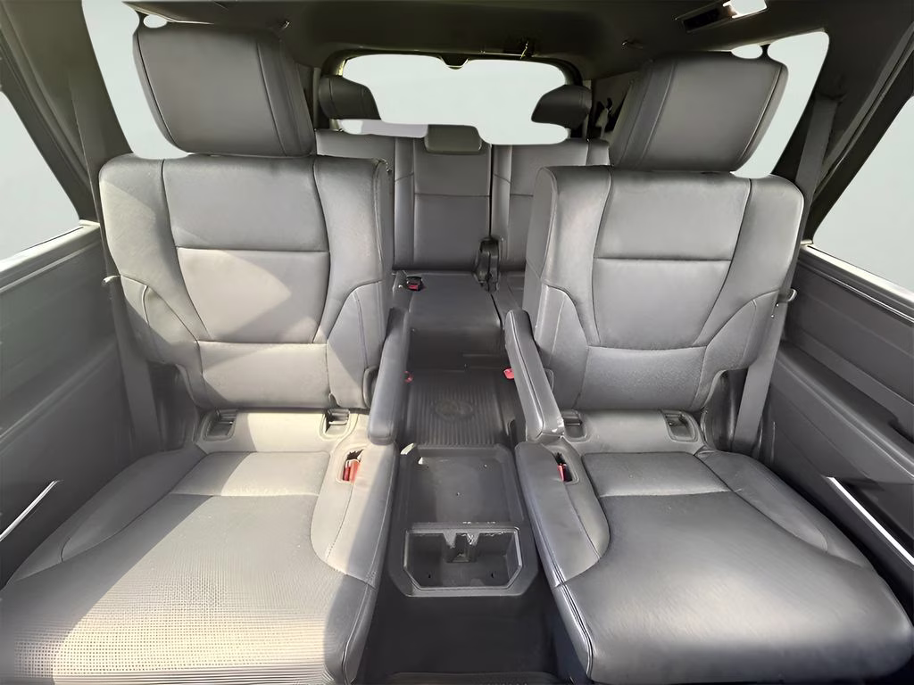 2023 Toyota Sequoia Platinum - Photo 13