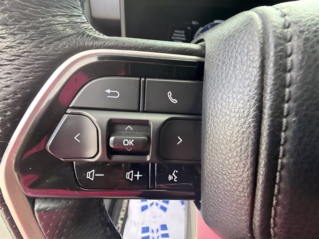 2023 Toyota Sequoia Platinum - Photo 23