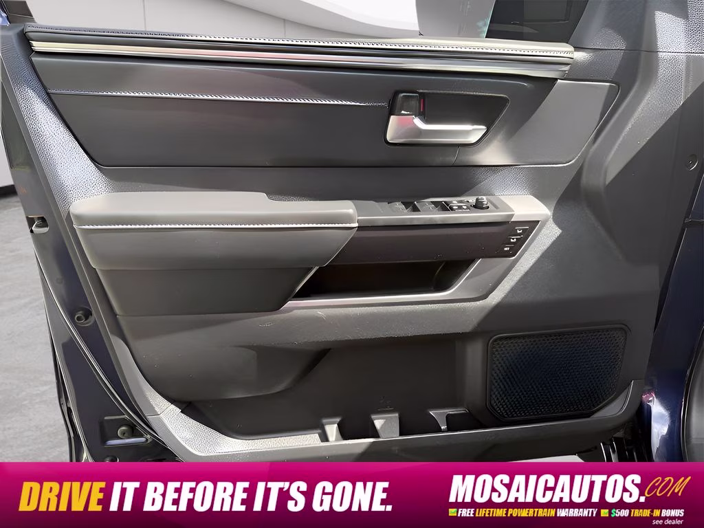 2023 Toyota Sequoia Platinum - Photo 33