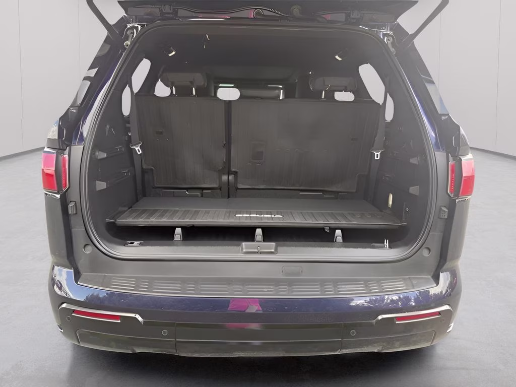 2023 Toyota Sequoia Platinum - Photo 35
