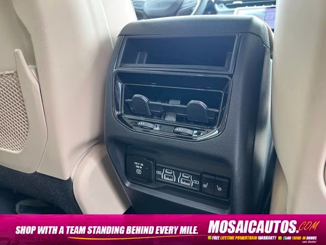 2023 Velvet Red Pearlcoat Jeep Grand Cherokee Limited 4X4 SUV
