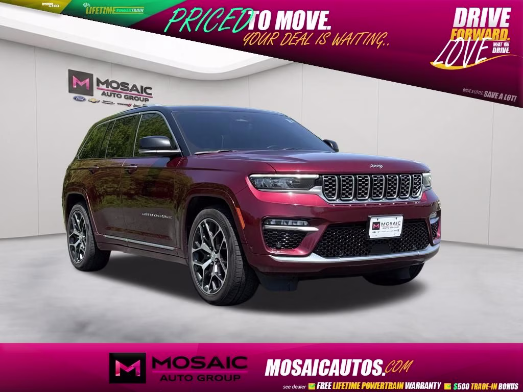 2022 Velvet Red Pearlcoat Jeep Grand Cherokee Summit Reserve 4X4 SUV