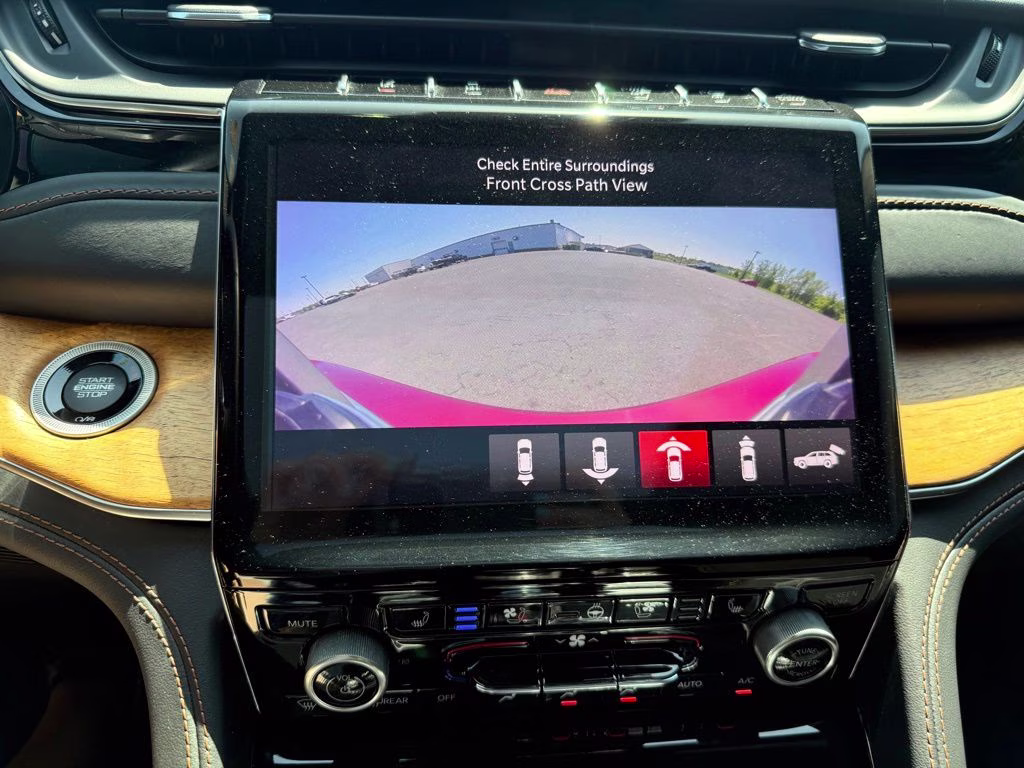 2022 Velvet Red Pearlcoat Jeep Grand Cherokee Summit Reserve 4X4 SUV