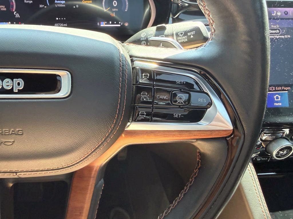 2022 Velvet Red Pearlcoat Jeep Grand Cherokee Summit Reserve 4X4 SUV