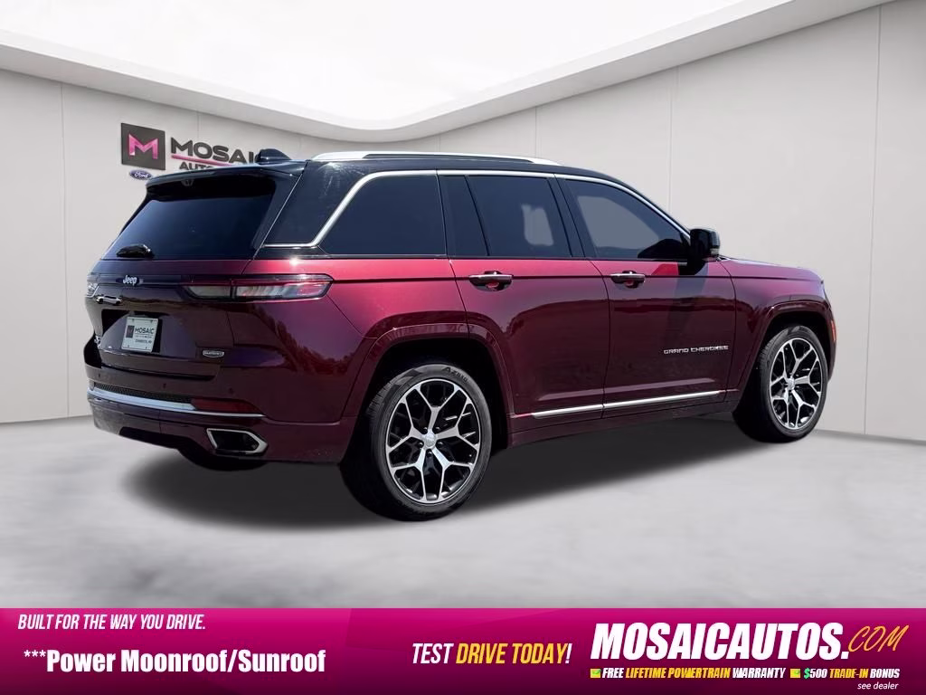 2022 Velvet Red Pearlcoat Jeep Grand Cherokee Summit Reserve 4X4 SUV