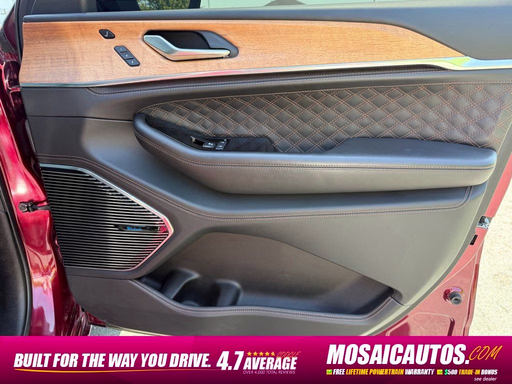 2022 Velvet Red Pearlcoat Jeep Grand Cherokee Summit Reserve 4X4 SUV