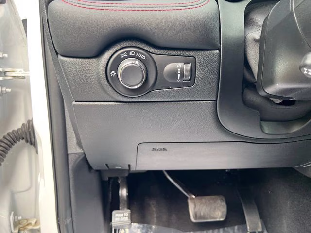 2024 White Knuckle Clearcoat Dodge Durango R/T Plus AWD SUV