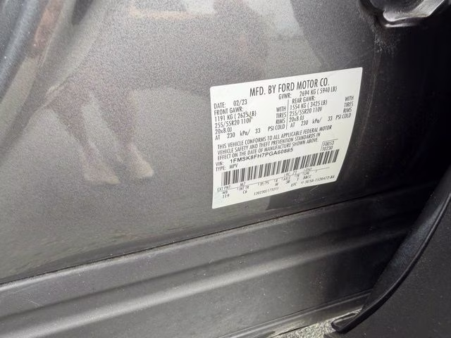 2023 Gray Metallic Ford Explorer Limited 4X4 SUV