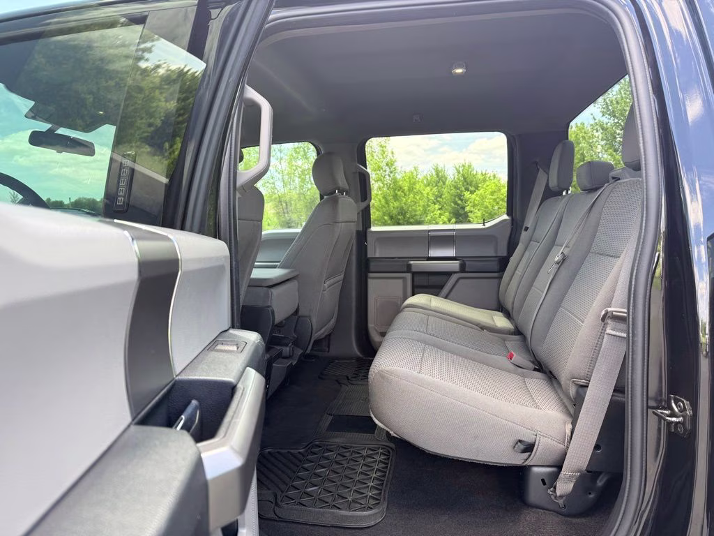 2020 Agate Black Metallic Ford F-150 XLT 4X4 Truck