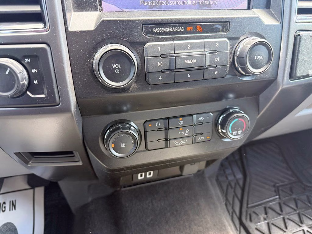 2020 Agate Black Metallic Ford F-150 XLT 4X4 Truck