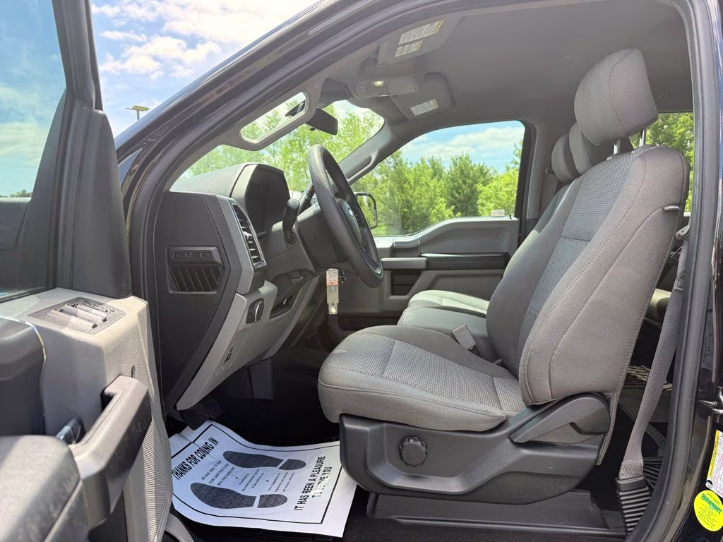 2020 Agate Black Metallic Ford F-150 XLT 4X4 Truck