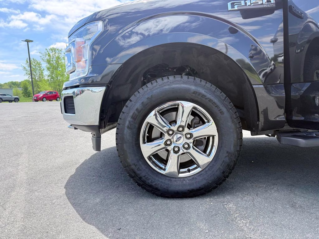 2020 Agate Black Metallic Ford F-150 XLT 4X4 Truck