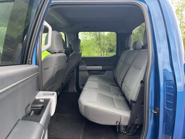 2025 Blue Metallic Ford F-150 XLT 4X4 Truck