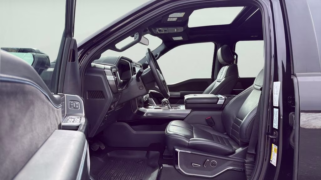 2025 Black Ford F-150 Platinum 4X4 Truck