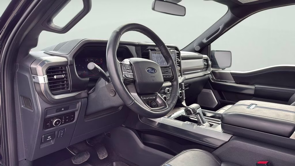 2025 Black Ford F-150 Platinum 4X4 Truck