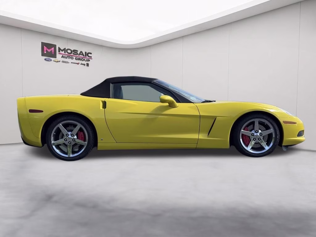 2007 Velocity Yellow Tintcoat Chevrolet Corvette 3LT RWD Convertible