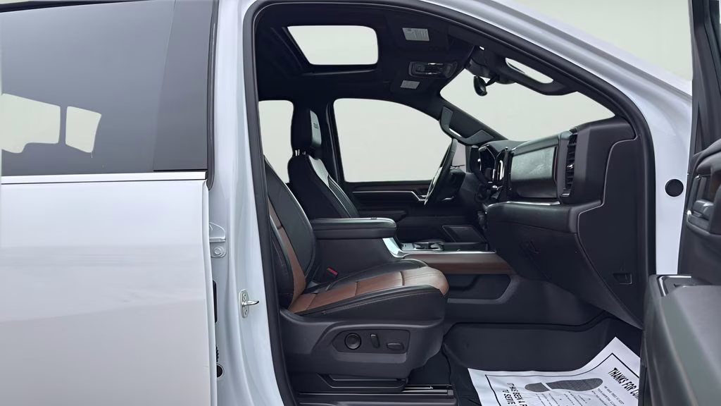 2024 Pearl Chevrolet Silverado 3500HD High Country 4X4 Truck