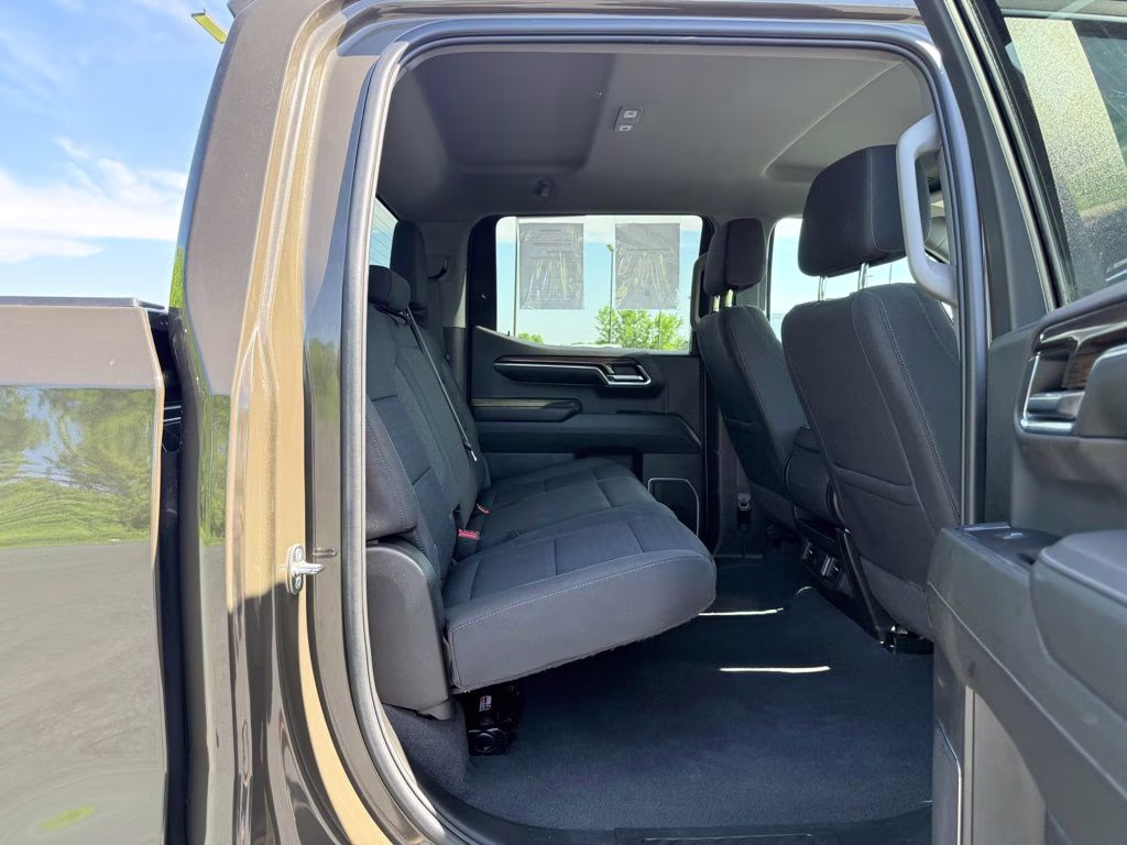 2024 Harvest Bronze Metallic Chevrolet Silverado 1500 LT 4X4 Truck