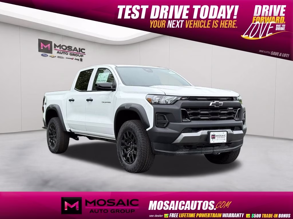 2026 Summit White Chevrolet Colorado Trail Boss 4X4 Truck