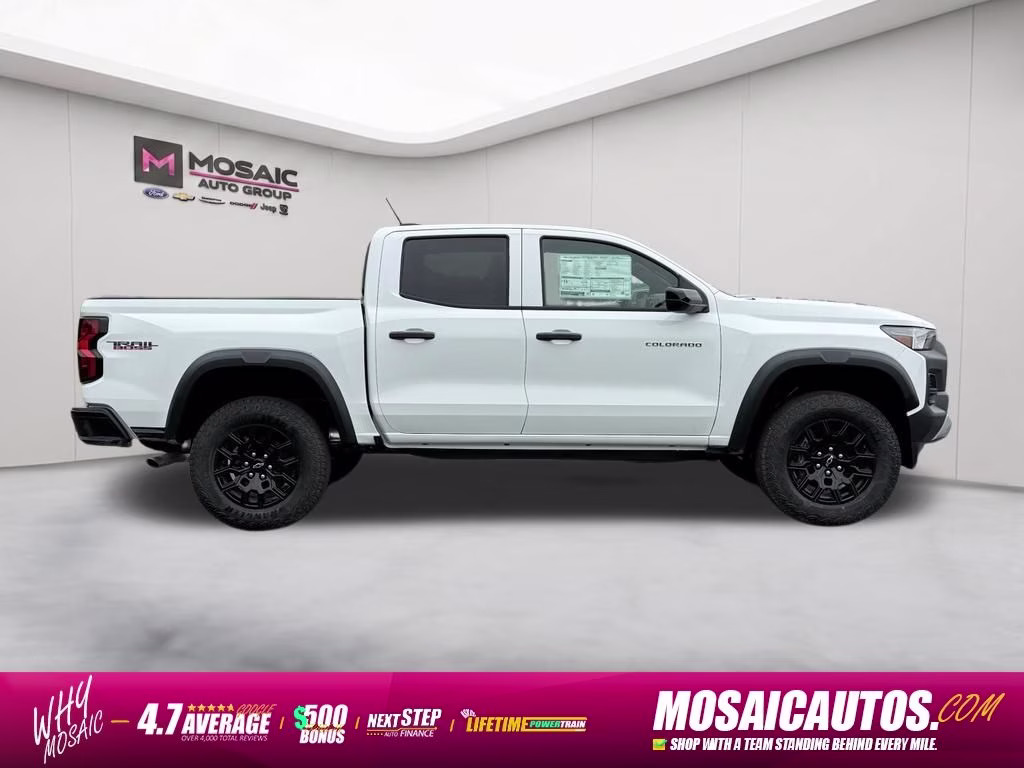 2026 Summit White Chevrolet Colorado Trail Boss 4X4 Truck