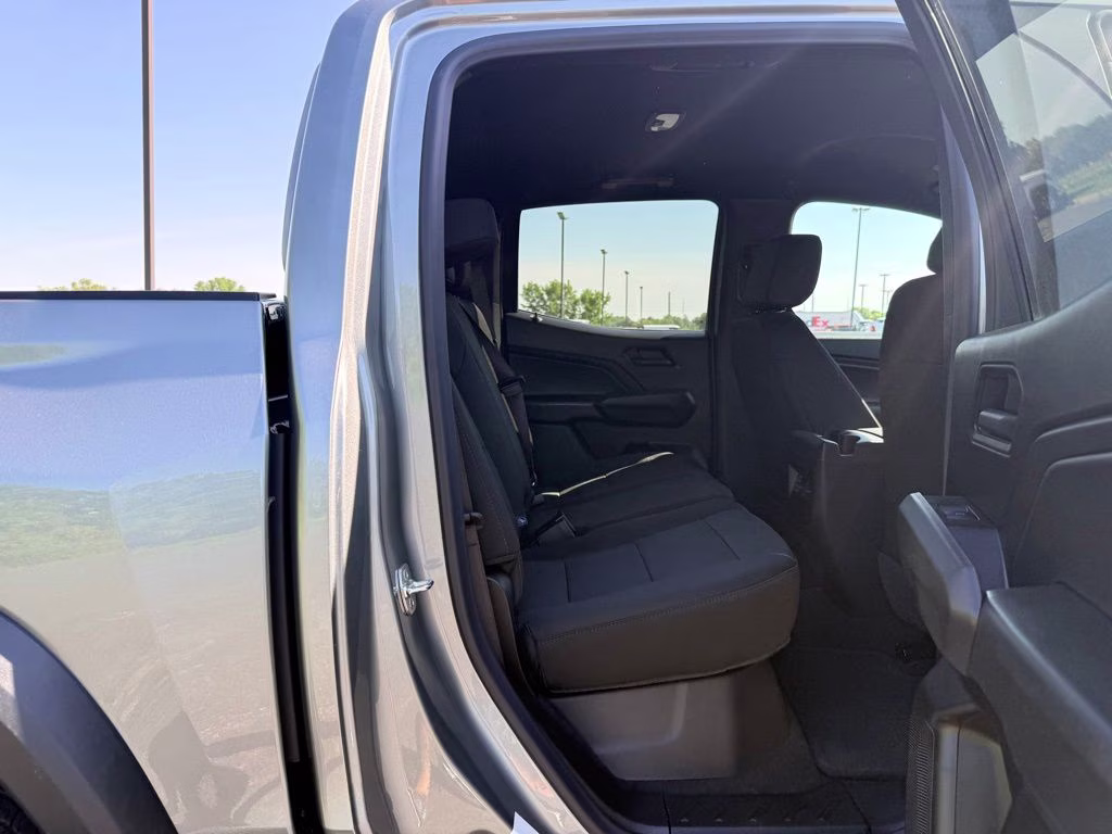 2026 Sterling Gray Metallic Chevrolet Colorado Trail Boss 4X4 Truck