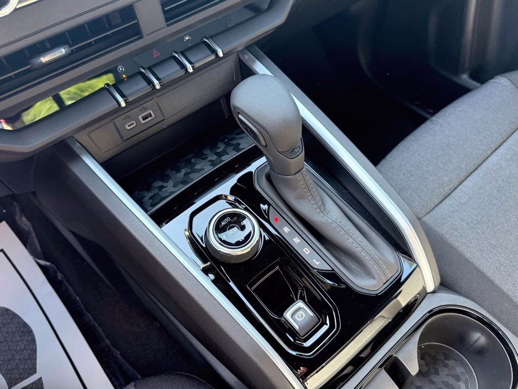 2026 Chevrolet Colorado Trail Boss - Photo 33