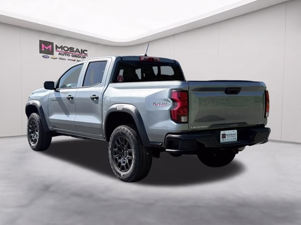 2026 Sterling Gray Metallic Chevrolet Colorado Trail Boss 4X4 Truck