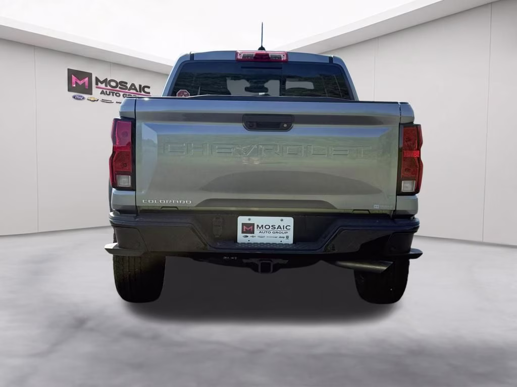2026 Chevrolet Colorado Trail Boss - Photo 7