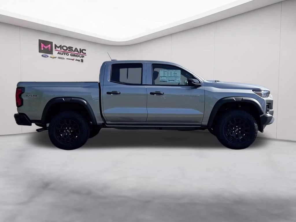 2026 Sterling Gray Metallic Chevrolet Colorado Trail Boss 4X4 Truck