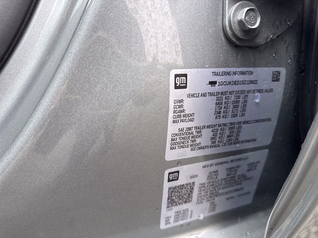 2025 Sterling Gray Metallic Chevrolet Silverado 1500 LT 4X4 Truck
