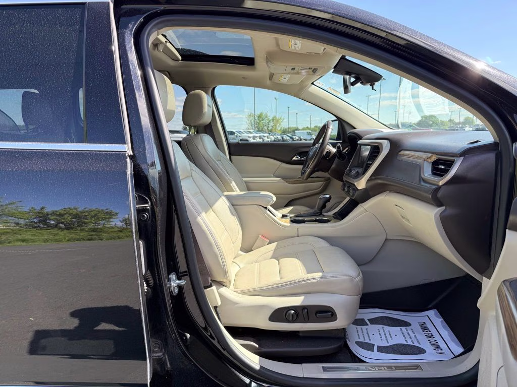 2017 Ebony Twilight Metallic GMC Acadia Denali AWD SUV