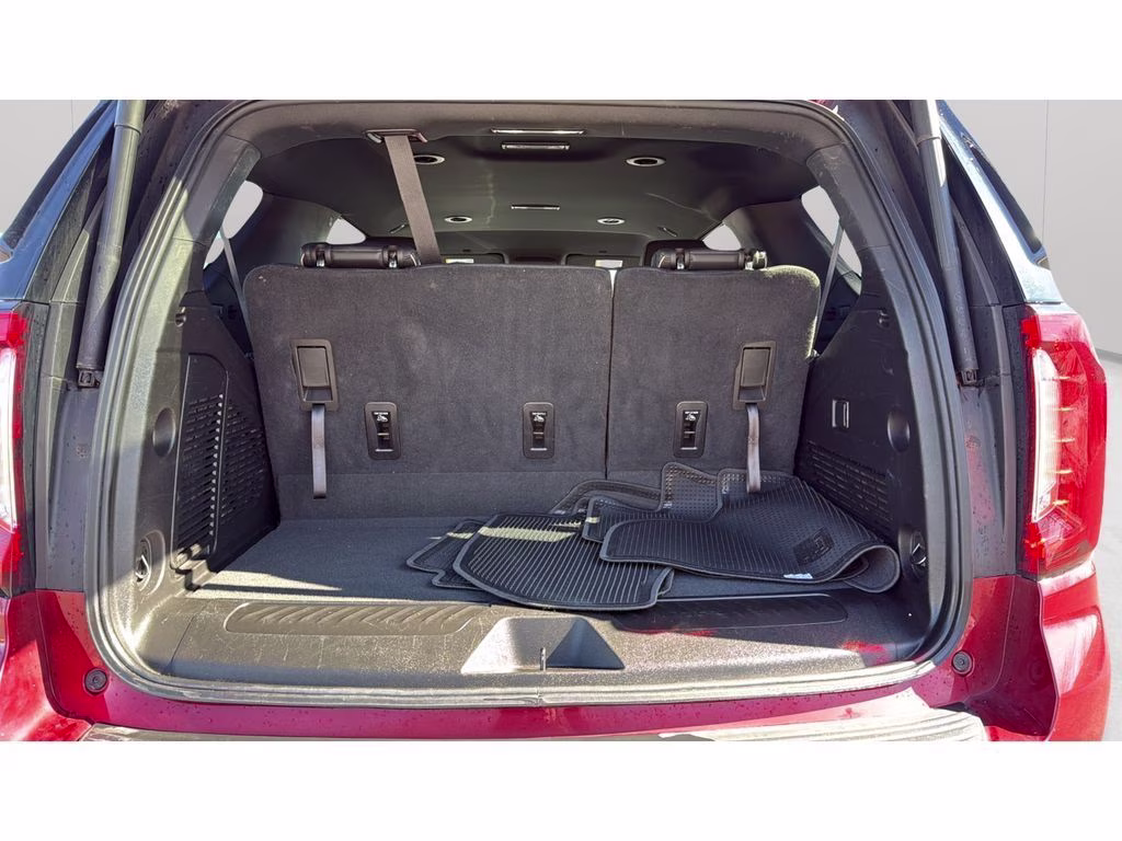 2024 Volcanic Red Tintcoat GMC Yukon SLT 4X4 SUV
