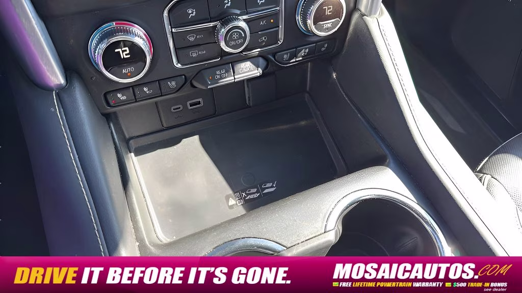 2024 Volcanic Red Tintcoat GMC Yukon SLT 4X4 SUV