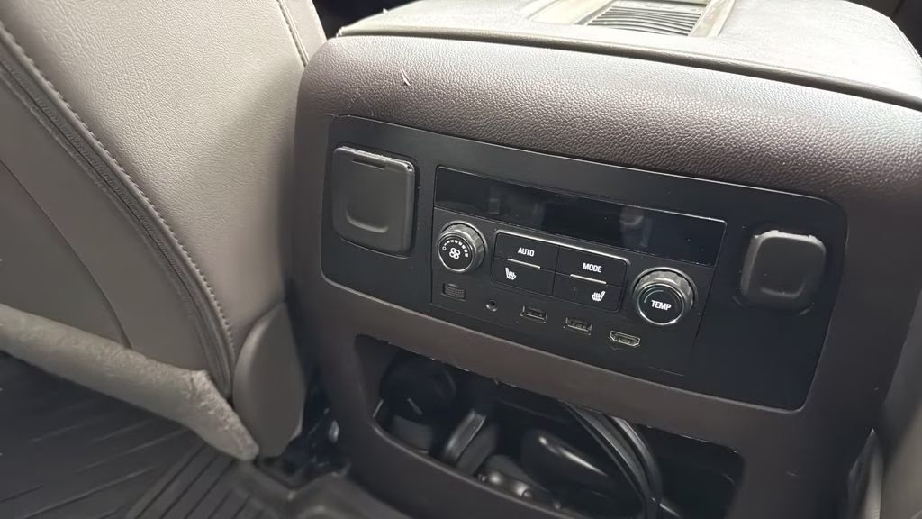 2019 Summit White GMC Yukon Denali 4X4 SUV