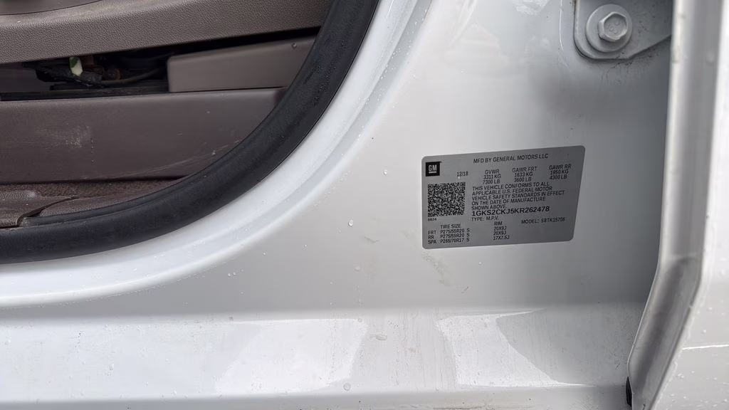 2019 Summit White GMC Yukon Denali 4X4 SUV