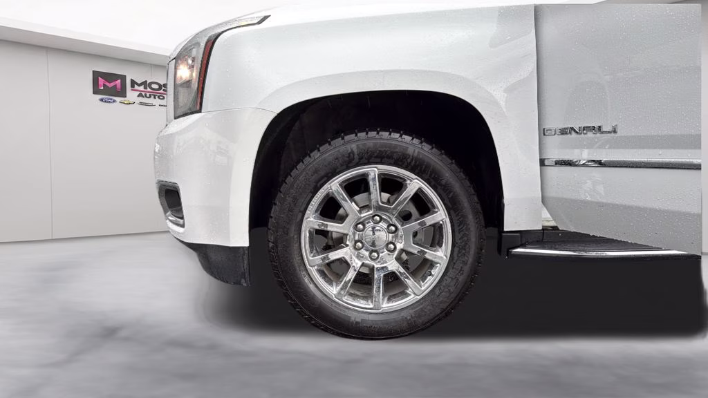 2019 Summit White GMC Yukon Denali 4X4 SUV