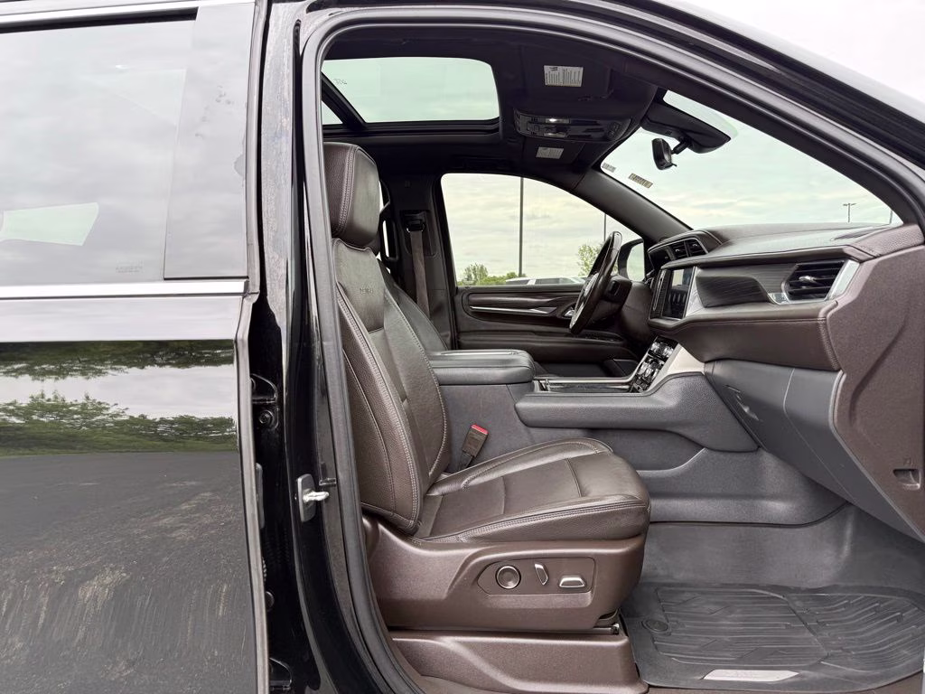 2021 Onyx Black GMC Yukon Denali 4X4 SUV