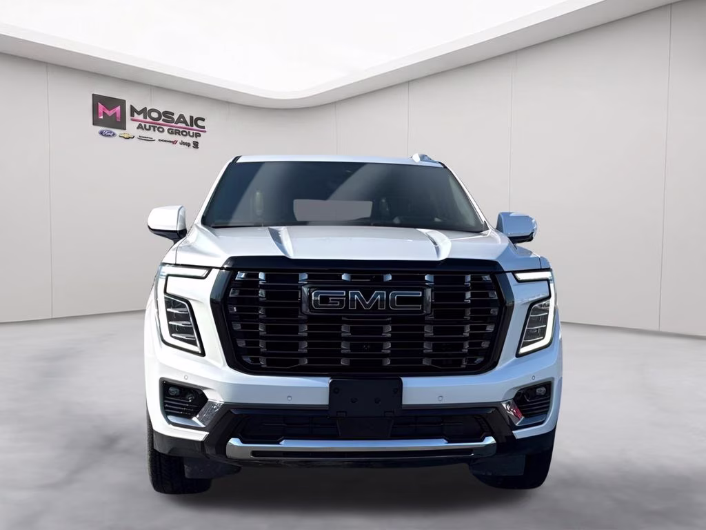 2025 White Frost Tricoat GMC Yukon Denali Ultimate 4X4 SUV