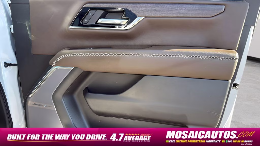 2025 White Frost Tricoat GMC Yukon Denali Ultimate 4X4 SUV