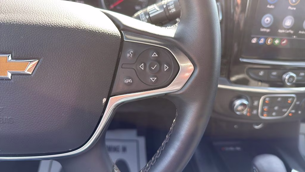 2023 Radiant Red Tintcoat Chevrolet Traverse LT FWD SUV