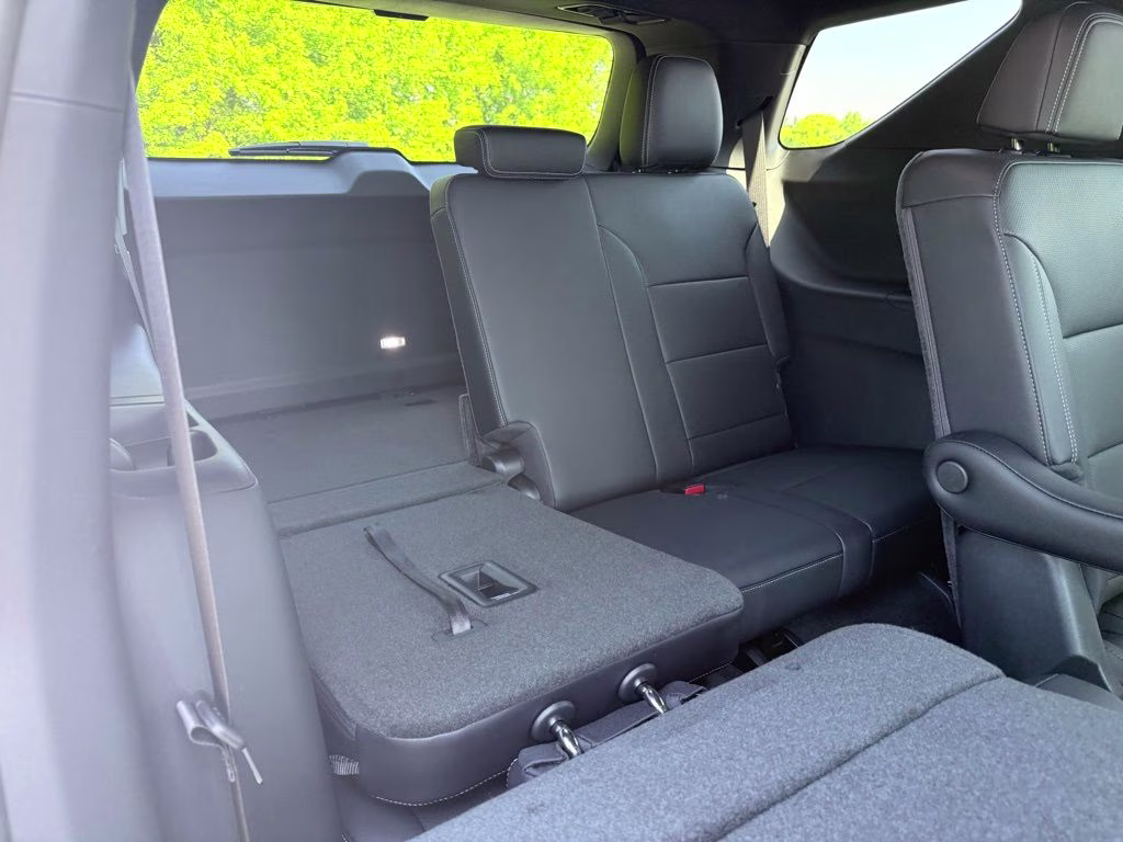 2026 Summit White Chevrolet Traverse LT AWD SUV