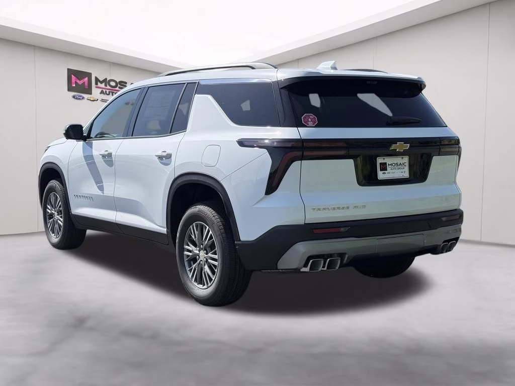 2026 Summit White Chevrolet Traverse LT AWD SUV