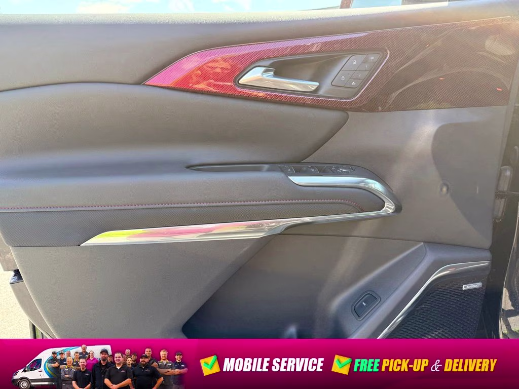 2025 Black Chevrolet Traverse RS AWD SUV