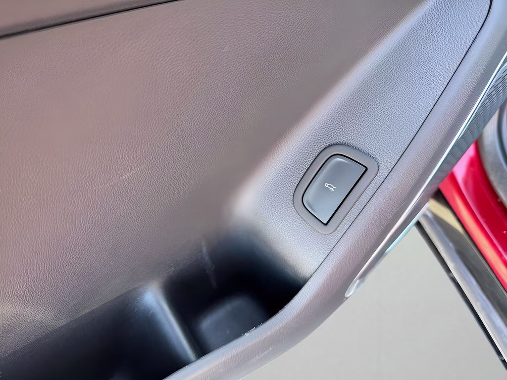 2025 Red Chevrolet Traverse RS AWD SUV