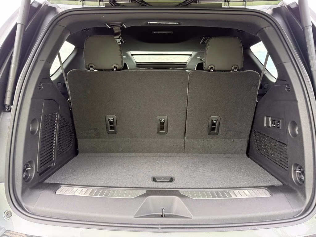 2026 Sterling Gray Metallic Chevrolet Tahoe High Country 4X4 SUV