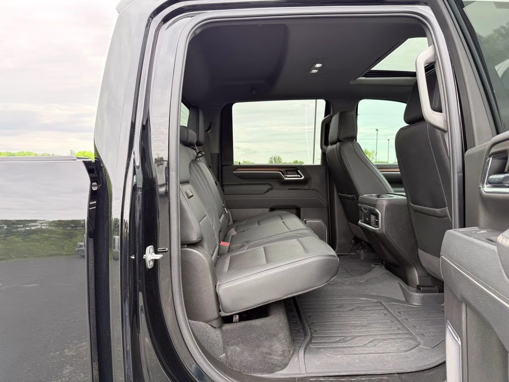 2025 Black GMC Sierra 2500HD Denali 4X4 Truck