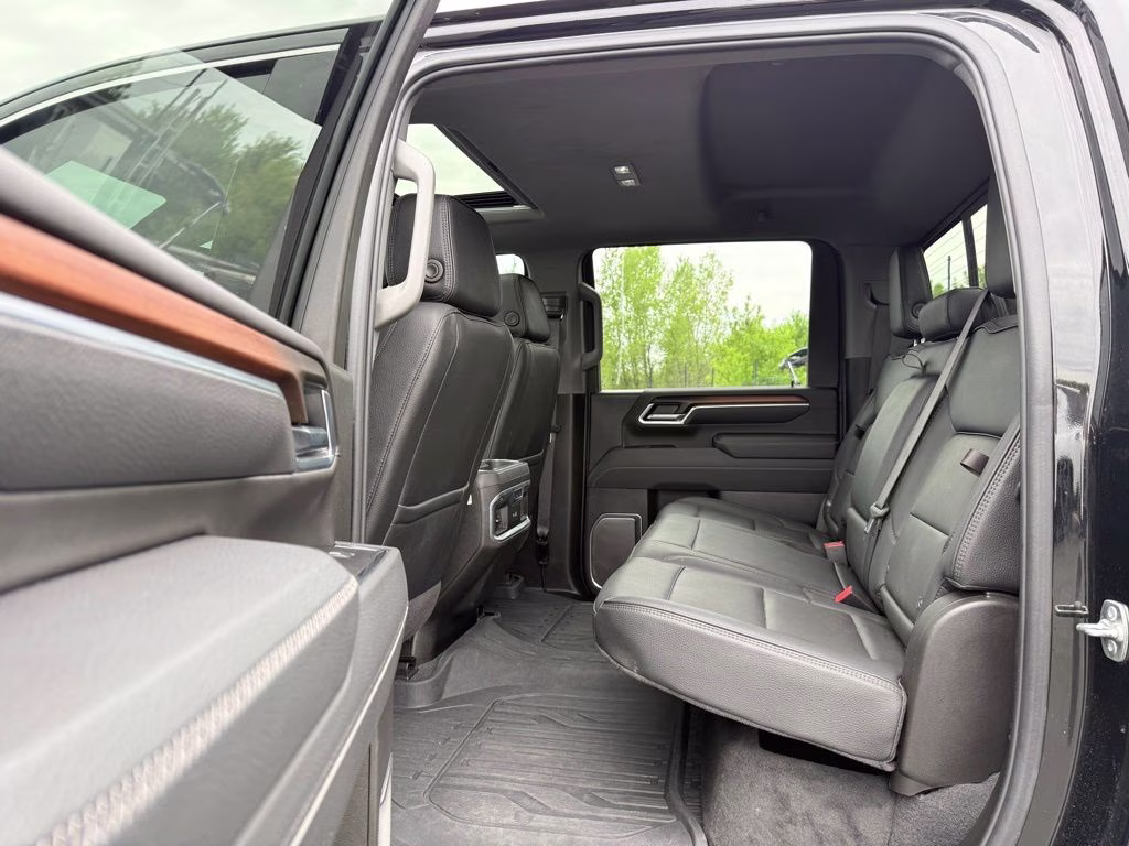 2025 Black GMC Sierra 2500HD Denali 4X4 Truck