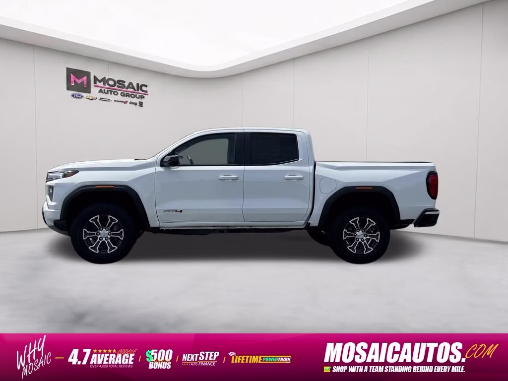 2024 White GMC Canyon AT4 4X4 Truck